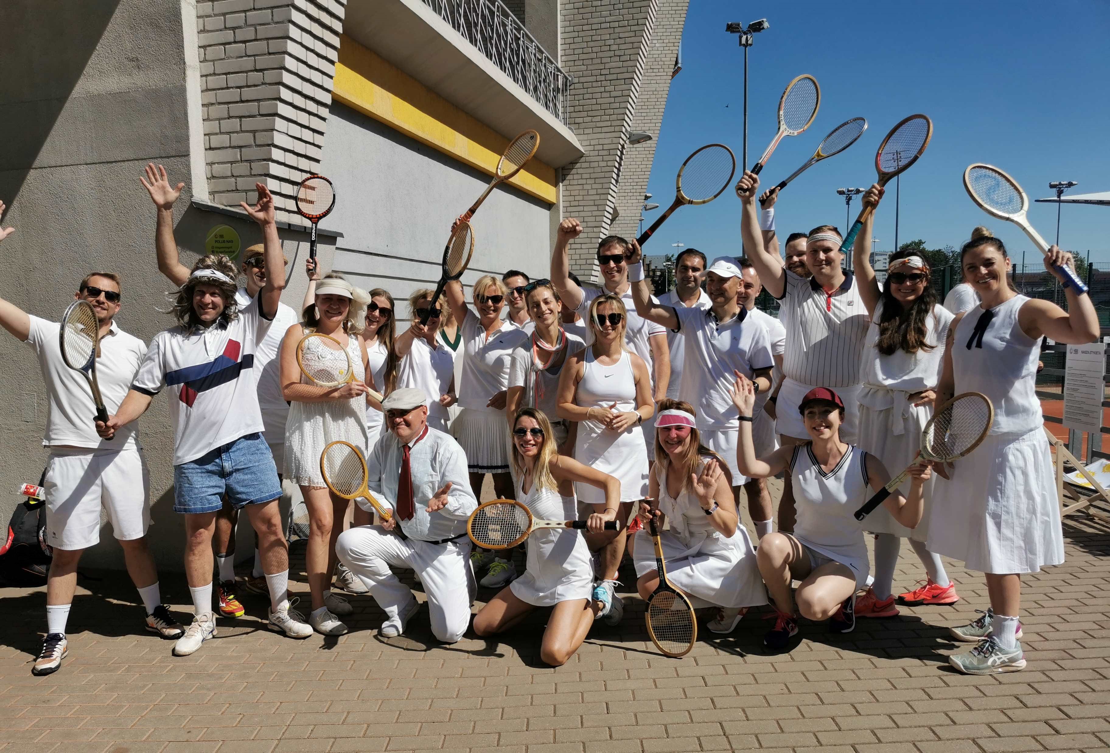 TSL retro tennis group